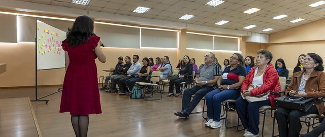 Taller "Cuidar con equilibrio: herramientas prácticas y emocionales para familiares y profesionales que cuidan a personas con discapacidad”