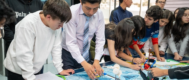 FIRST LEGO en el Innova Fest UTPL FIRST LEGO en el Innova Fest UTPL