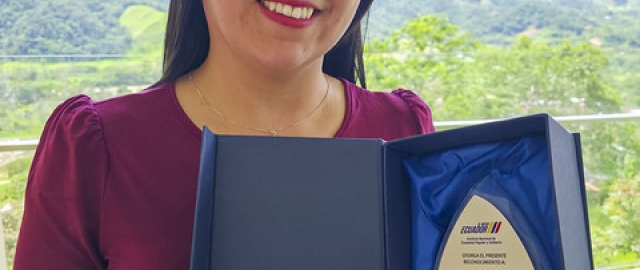 UTPL recibe reconocimiento del IEPS por su apoyo a la Economía Popular y Solidaria UTPL recibe reconocimiento del IEPS por su apoyo a la Economía Popular y Solidaria