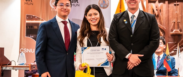 IX UTPL MUN: jóvenes liderando el diálogo global desde Loja IX UTPL MUN: jóvenes liderando el diálogo global desde Loja