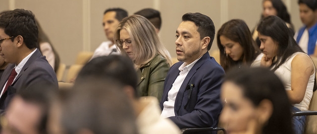 Café Científico UTPL | Innovación y Emprendimiento en el Derecho. Café Científico UTPL | Innovación y Emprendimiento en el Derecho.