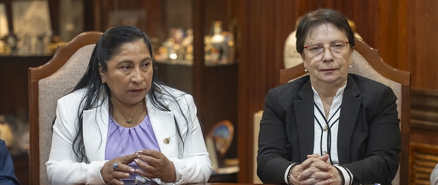 Posesión de nuevas autoridades académicas Posesión de nuevas autoridades académicas