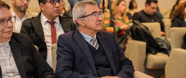 Entrega de Acreditaciones Internacionales
