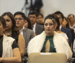 Homenaje a mejores estudiantes UTPL 2025 Homenaje a mejores estudiantes UTPL 2025