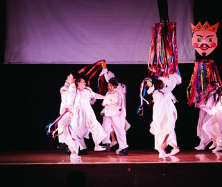 Obra de Teatro Carnavalazo Hamlet Obra de Teatro Carnavalazo Hamlet