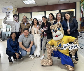 54 años UTPL