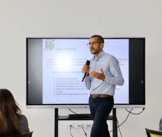 Curso de formación docente: Diseño de proyectos de innovación y su divulgación. Uso de herramientas IA para automatización de procesos Curso de formación docente: Diseño de proyectos de innovación y su divulgación. Uso de herramientas IA para automatización de procesos