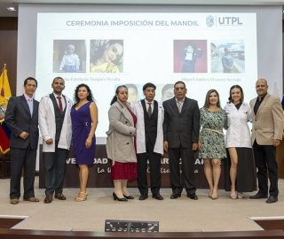 Ceremonia de imposición de mandiles a los estudiantes de 7mo ciclo de la carrera de Psicología Clínica