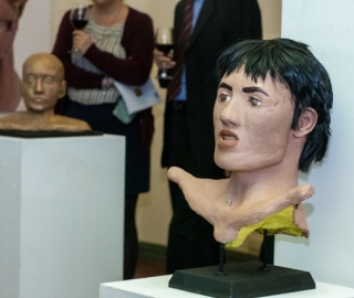 Exposición colectiva “El arte de la identificación facial” Exposición colectiva “El arte de la identificación facial”