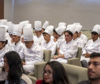Investidura de estudiantes de primer ciclo de la carrera de Gastronomía UTPL