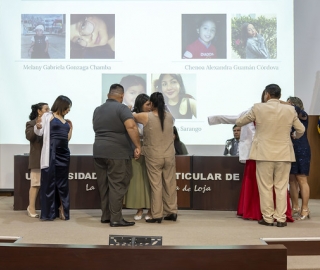 Ceremonia de imposición de mandiles a los estudiantes de 7mo ciclo de la carrera de Psicología Clínica