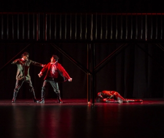 La Compañía de Teatro UTPL conmemoró sus 20 años de trayectoria artística con el estreno de la obra Otelo La Compañía de Teatro UTPL conmemoró sus 20 años de trayectoria artística con el estreno de la obra Otelo