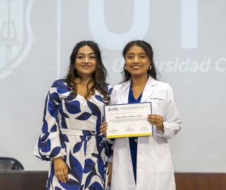 Ceremonia de Imposición de Mandiles – Medicina UTPL Ceremonia de Imposición de Mandiles – Medicina UTPL