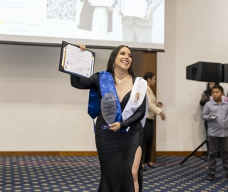 UTPL Escuela de Negocios reconoció el esfuerzo, dedicación y excelencia académica de sus mejores egresados. UTPL Escuela de Negocios reconoció el esfuerzo, dedicación y excelencia académica de sus mejores egresados.