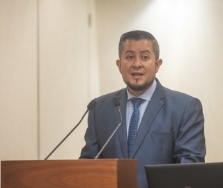 Presentación de la revista digital Política y Políticas, Volumen IV