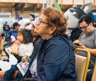 Presentación del microteatro Mujerón - Lucha femenina por la igualdad de los derechos Presentación del microteatro Mujerón - Lucha femenina por la igualdad de los derechos