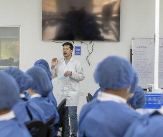 Talleres Académicos de Bioquímica y Farmacia y Geología