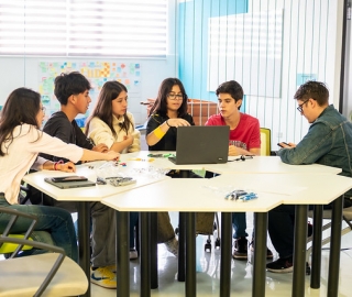 FIRST LEGO en el Innova Fest UTPL FIRST LEGO en el Innova Fest UTPL