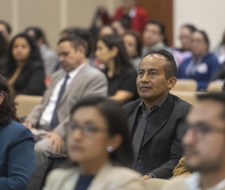 Charla magistral: Familia, la perfección no existe, pero el amor sí
