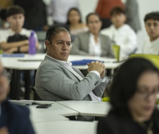 Café Científico UTPL | Datos para la toma de decisiones. Café Científico UTPL | Datos para la toma de decisiones.