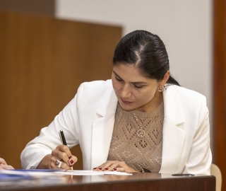 Posesión de nuevas autoridades académicas y ejecutivas