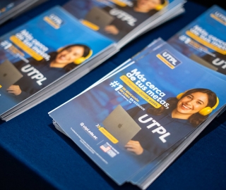 10 años de EDES - Escuela de Negocios de la UTPL 10 años de EDES - Escuela de Negocios de la UTPL