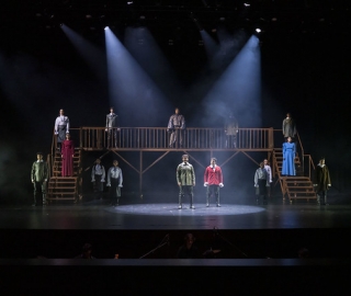 La Compañía de Teatro UTPL conmemoró sus 20 años de trayectoria artística con el estreno de la obra Otelo La Compañía de Teatro UTPL conmemoró sus 20 años de trayectoria artística con el estreno de la obra Otelo