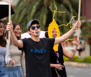 Desfile de Promociones y Ginkana – 25 Años de Medicina UTPL