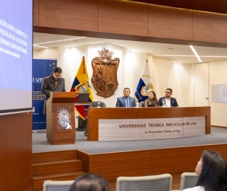 Presentación de la revista digital Política y Políticas, Volumen IV