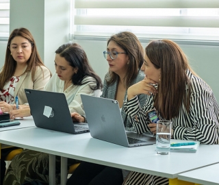 Mentoría para el proceso de acreditación EQUAA Mentoría para el proceso de acreditación EQUAA