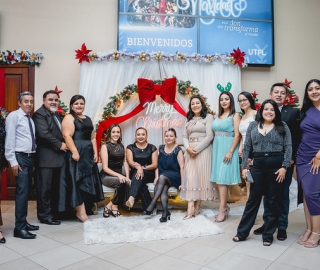 Cenas de navideñas UTPL 2025