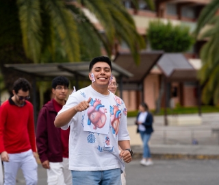 Desfile de Promociones y Ginkana – 25 Años de Medicina UTPL