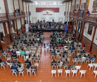 Primer encuentro de SINFIN UTPL y la Academia de música de Sol a Sol de Guayaquil