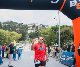 Carrera 5K Pasos Solidarios 2025