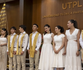 I Festival de Villancicos en inglés "Bells & Voices" I Festival de Villancicos en inglés "Bells & Voices"