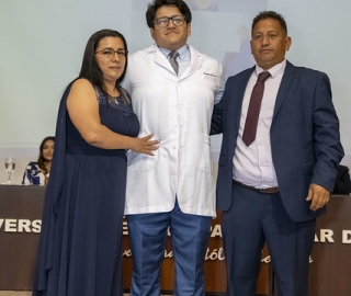 Ceremonia de Imposición de Mandiles – Medicina UTPL Ceremonia de Imposición de Mandiles – Medicina UTPL