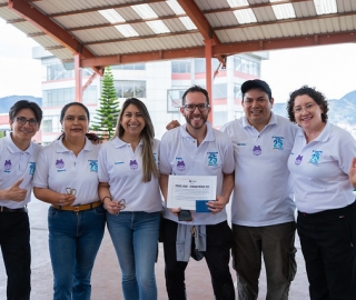 Desfile de Promociones y Ginkana – 25 Años de Medicina UTPL Desfile de Promociones y Ginkana – 25 Años de Medicina UTPL