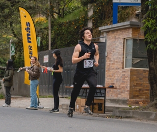 Carrera 5K Pasos Solidarios 2025