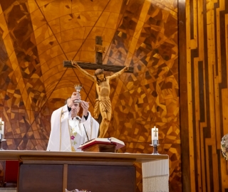 Eucaristía en memoria del Papa Francisco Eucaristía en memoria del Papa Francisco