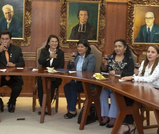 Firma de convenio con Universidad Nacional Hermilio Valdizán Firma de convenio con Universidad Nacional Hermilio Valdizán