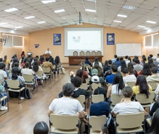 Conferencia: Regulation of antibody responses in vaccination and autoimmunity