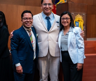 Posesión de la nueva directiva de FEUTPL 2026