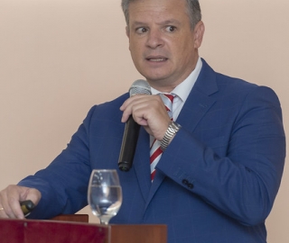 Charla "Contaminación Radioactiva de Aguas; Parámetros y Normativa Vigente" Charla "Contaminación Radioactiva de Aguas; Parámetros y Normativa Vigente"