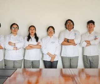 Innovación en el uso de mariscos ecuatorianos. Promoviendo creatividad y diversificación en la Gastronomía Universitaria Innovación en el uso de mariscos ecuatorianos. Promoviendo creatividad y diversificación en la Gastronomía Universitaria