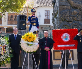UTPL presente en conmemoración por el Día de la Provincia de Loja UTPL presente en conmemoración por el Día de la Provincia de Loja