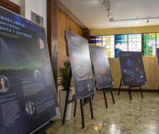 Conversatorio e inauguración de la exposición “Astrónomas” en UTPL
