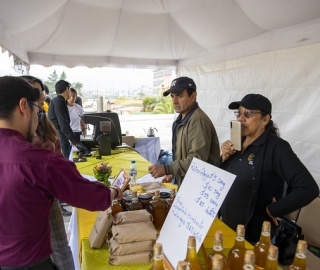 Feria Intercultural “Economía Conecta” MÁS que un producto una herencia