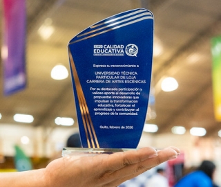 Presentación del microteatro Mujerón - Lucha femenina por la igualdad de los derechos