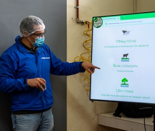 Planta Ecolac recibe a delegación del Ministerio del Ambiente y del PNUD Planta Ecolac recibe a delegación del Ministerio del Ambiente y del PNUD