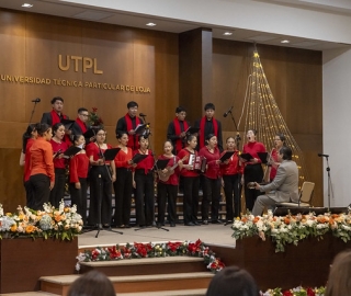 I Festival de Villancicos en inglés "Bells & Voices" I Festival de Villancicos en inglés "Bells & Voices"